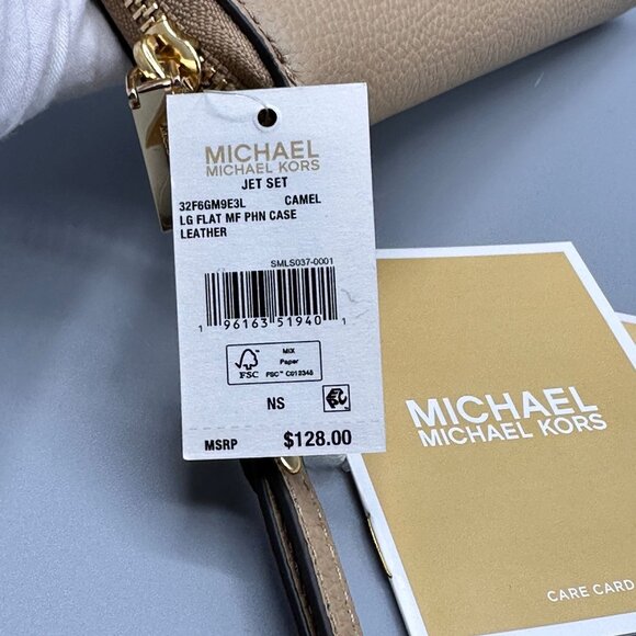 Michael Kors Jet Set Camel Pebbled Large Flat Multifunction Phone Case *READ* - Picture 2 of 15